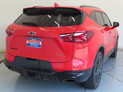 Used 2021 Chevrolet Blazer RS w/ Enhanced Convenience Package FWD image 3