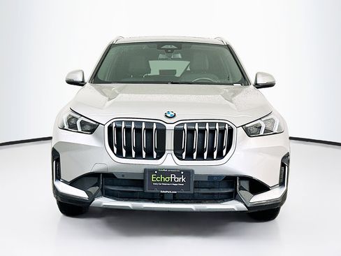 Used 2025 BMW X1 xDrive28i image 2
