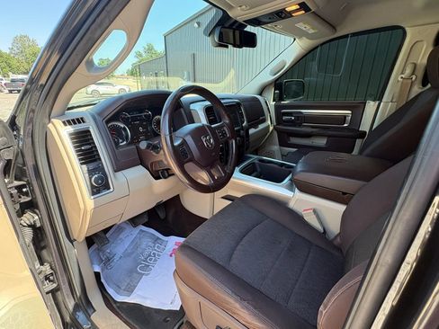 Used 2017 RAM 1500 Big Horn AWD/4WD image 9