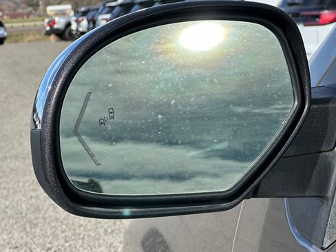 Used 2013 Chevrolet Suburban LTZ image 49