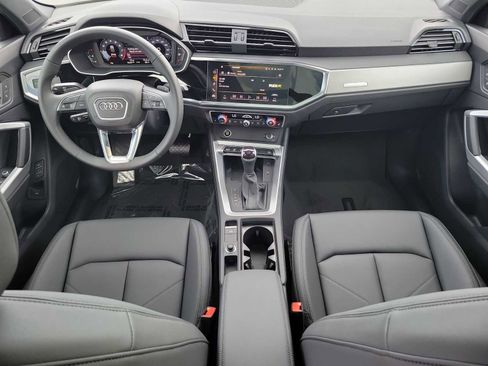 New 2025 Audi Q3 2.0T Premium image 14