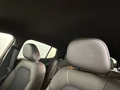 Used 2025 Buick Envista Preferred FWD image 14