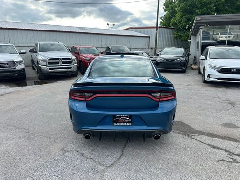 Used 2020 Dodge Charger Scat Pack RWD image 4