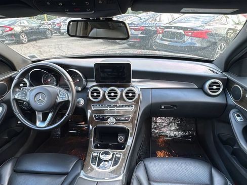 Used 2018 Mercedes-Benz C 300 4MATIC Sedan image 20
