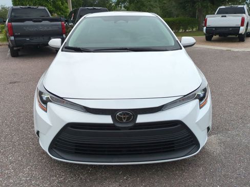 Certified 2024 Toyota Corolla LE FWD image 9