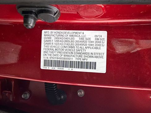 Certified 2025 Honda Passport EX-L image 35