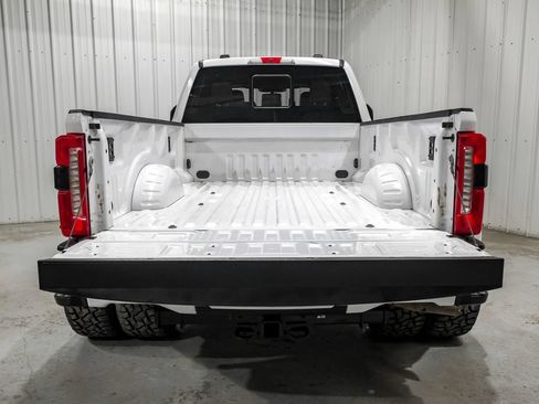 Used 2024 Ford F350 Lariat w/ FX4 Off-Road Package AWD/4WD image 59