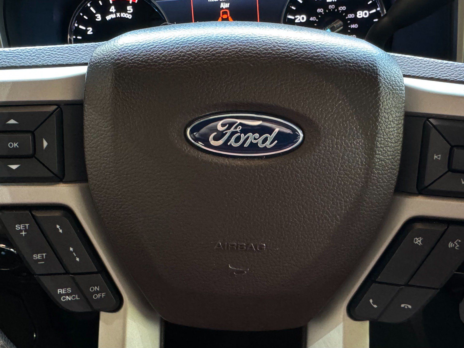 Used 2022 Ford F350 King Ranch w/ King Ranch Ultimate Package AWD/4WD image 46