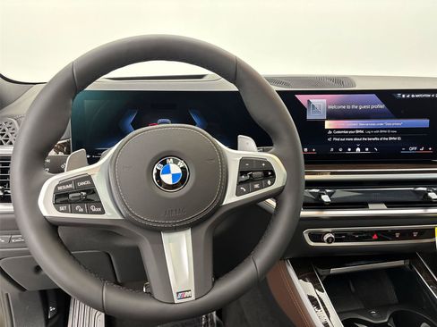 New 2026 BMW X5 xDrive40i w/ M Sport Package AWD/4WD image 22