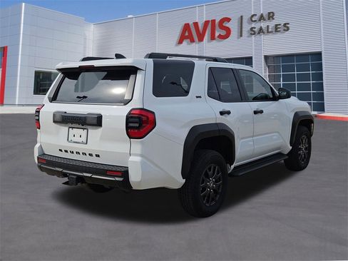Used 2025 Toyota 4Runner SR5 image 6