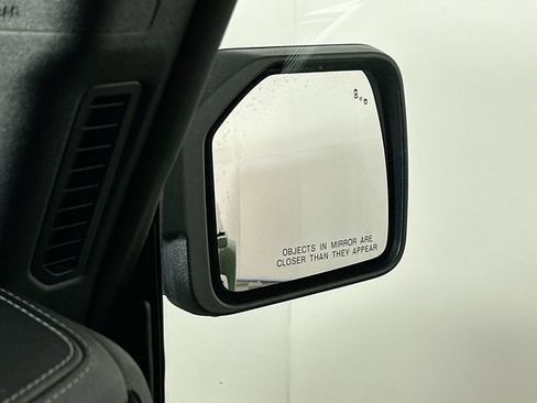 Used 2025 Ford Bronco Outer Banks AWD/4WD image 25