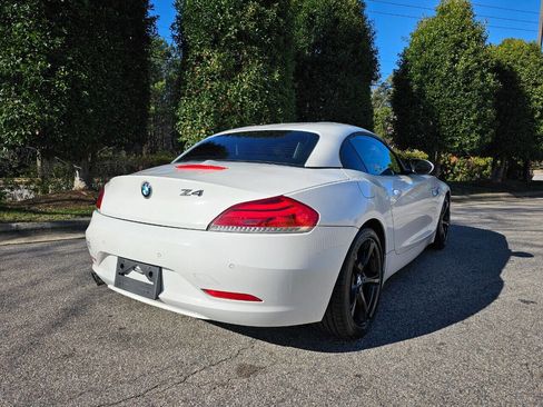 Used 2014 BMW Z4 sDrive28i image 13