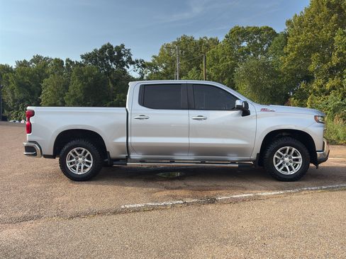 Used 2020 Chevrolet Silverado 1500 LT w/ All-Star Edition AWD/4WD image 3