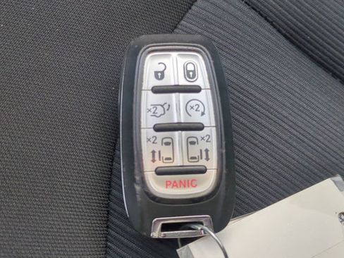 Used 2023 Chrysler Voyager LX FWD image 27