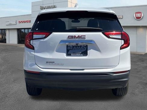 Used 2024 GMC Terrain SLE FWD image 6