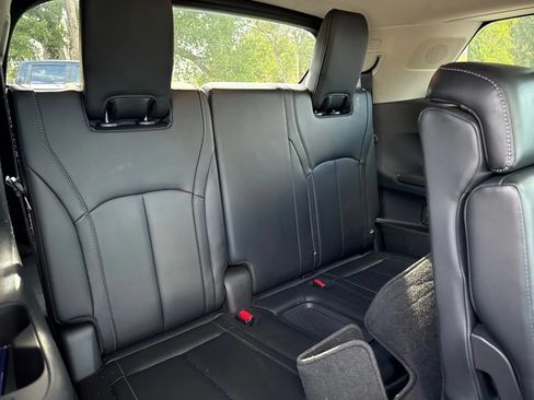Used 2023 INFINITI QX60 Pure FWD image 15