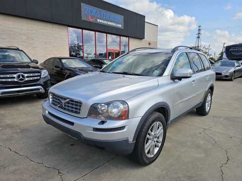 Used 2008 Volvo XC90 3.2 image 1