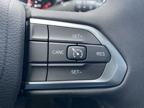 New 2026 Jeep Compass Latitude image 29