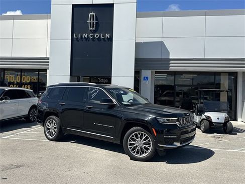 Used 2022 Jeep Grand Cherokee L Summit w/ Luxury Tech Group V image 1