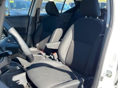 Used 2024 Nissan Kicks S image 8