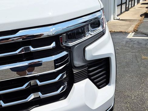 Certified 2026 Chevrolet Silverado 1500 LTZ w/ LTZ Convenience Package II AWD/4WD image 8