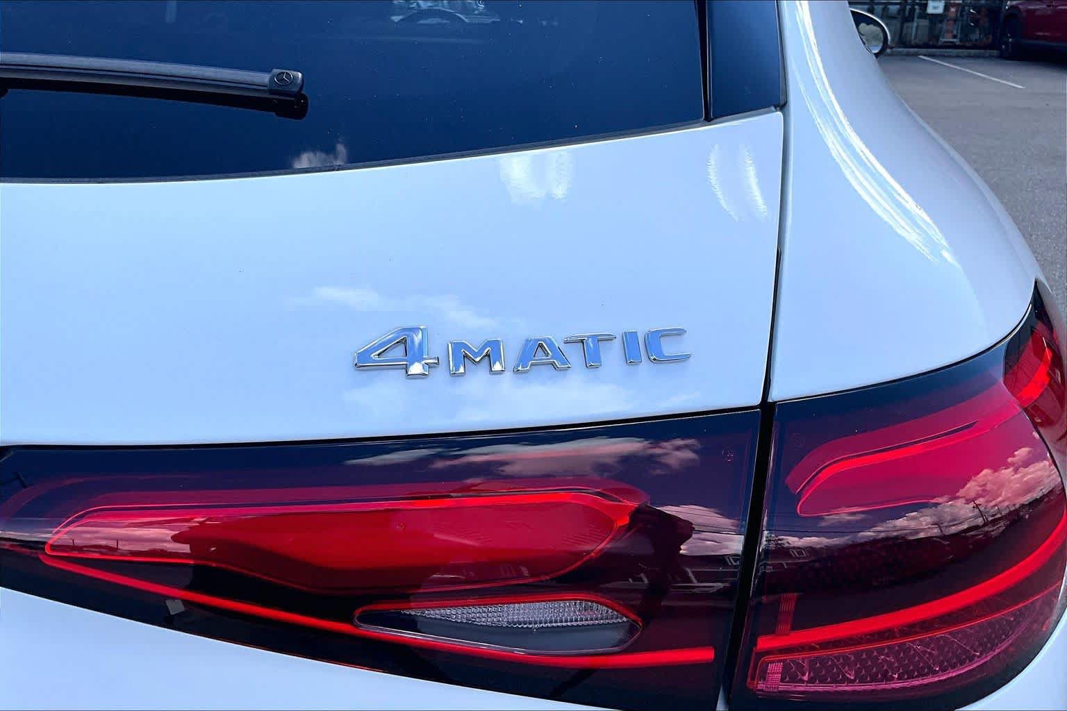 Certified 2026 Mercedes-Benz GLC 300 4MATIC image 10