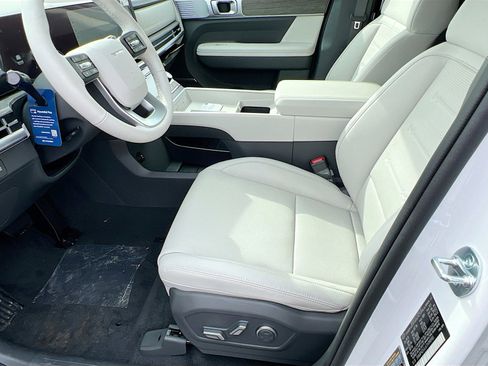 New 2026 Hyundai Santa Fe Limited AWD/4WD image 3