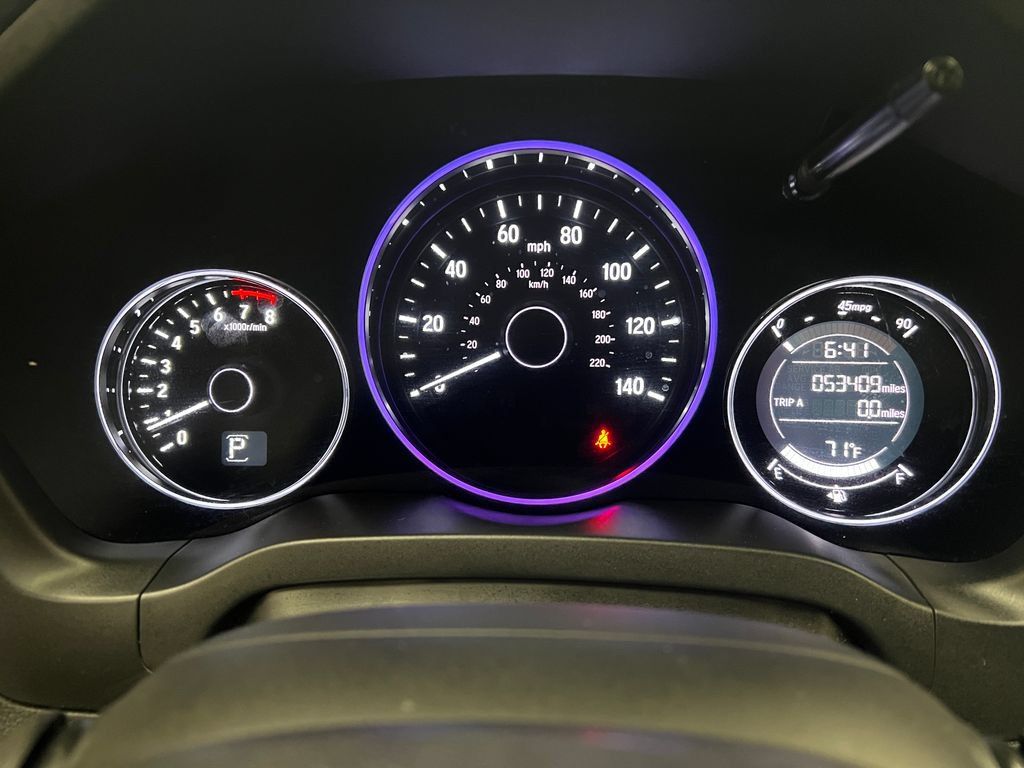 Used 2018 Honda HR-V EX-L image 16
