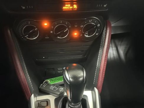 Used 2017 MAZDA CX-3 Touring AWD/4WD image 16