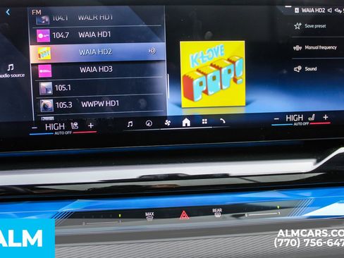 Used 2025 BMW i5 eDrive40i w/ M Sport Package image 35