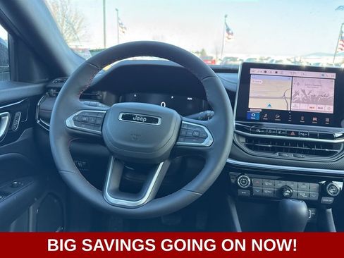 New 2025 Jeep Compass Trailhawk w/ Trailhawk Elite Group image 44