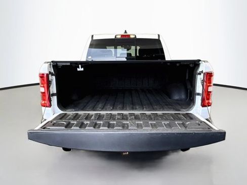 Used 2025 RAM 1500 Big Horn AWD/4WD image 24