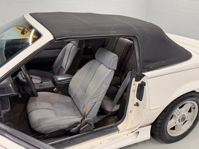 Used 1990 Chevrolet Camaro RS RWD image 17