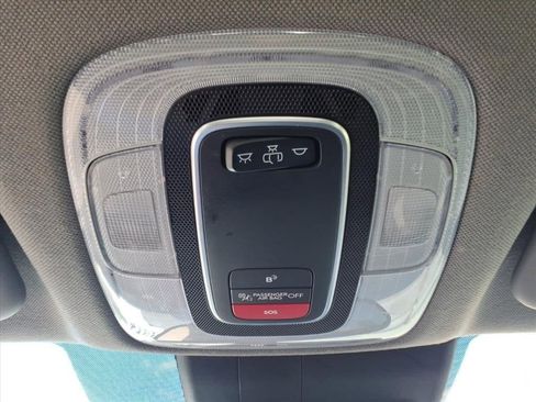 Used 2023 Hyundai Elantra Blue image 17