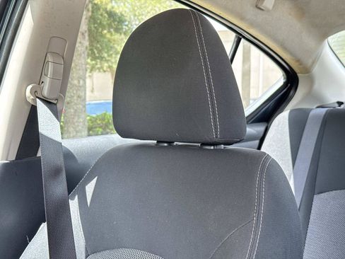 Used 2017 Nissan Versa SV FWD image 22