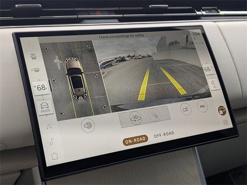 Used 2024 Land Rover Range Rover Autobiography image 20