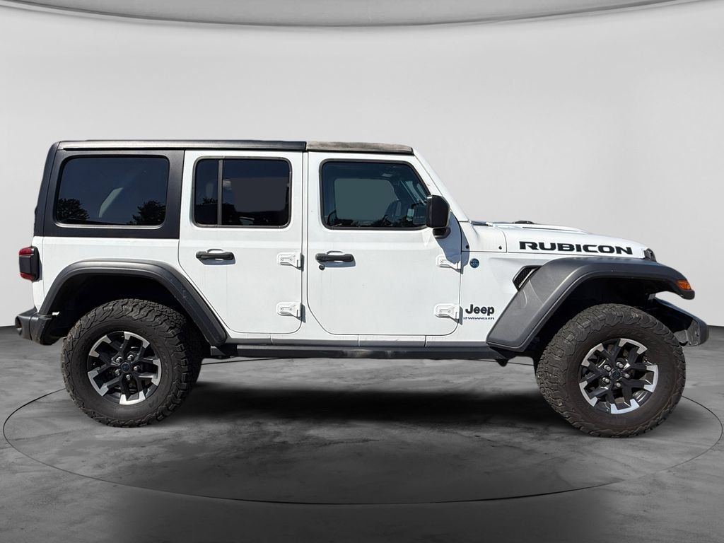 Used 2024 Jeep Wrangler Unlimited Rubicon 4xe AWD/4WD image 7