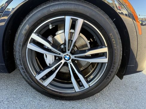 Used 2022 BMW X7 xDrive40i w/ M Sport Package image 50