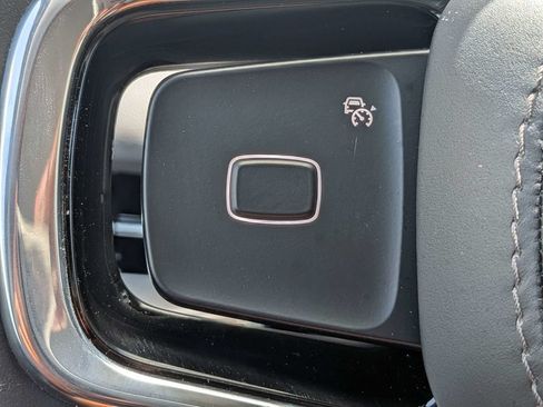 Certified 2026 Lincoln Navigator Reserve AWD/4WD image 28