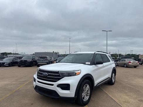 Used 2022 Ford Explorer XLT RWD image 7