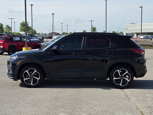 Used 2022 Chevrolet TrailBlazer RS FWD image 3