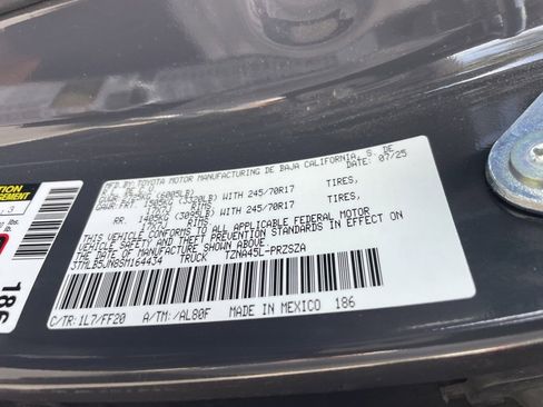 Used 2025 Toyota Tacoma SR5 image 10