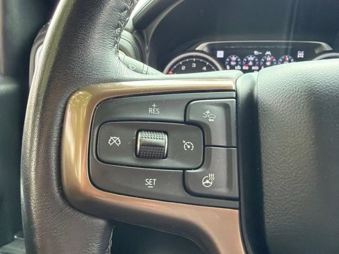 Used 2021 Chevrolet Silverado 1500 High Country w/ Technology Package AWD/4WD image 9
