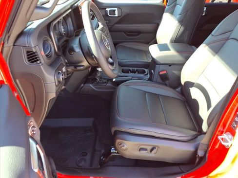 New 2026 Jeep Wrangler Unlimited Rubicon image 11