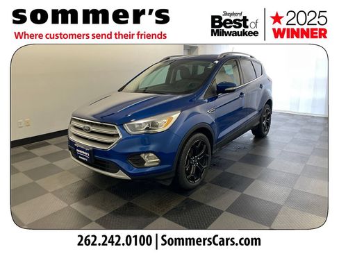 Used 2019 Ford Escape Titanium w/ U9j03 - Titanium Tow Package AWD/4WD image 2