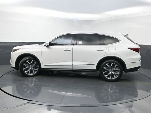 Used 2023 Acura MDX SH-AWD w/ Technology Package image 48