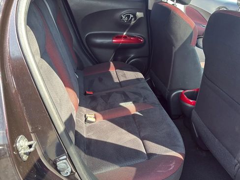 Used 2014 Nissan Juke SV w/ Navigation Package image 11