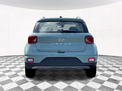 New 2026 Hyundai Venue SEL FWD image 10
