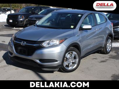 Used 2017 Honda HR-V LX