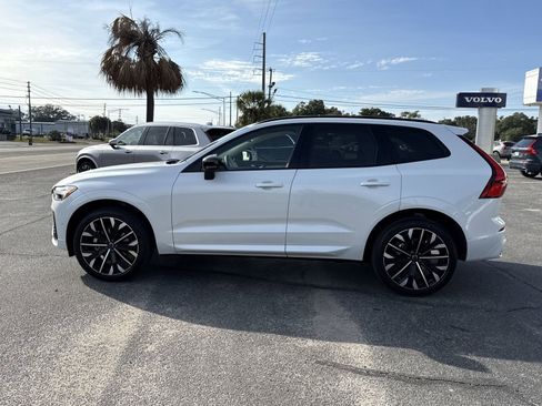 New 2026 Volvo XC60 B5 Ultra w/ Protection Package Premier image 2
